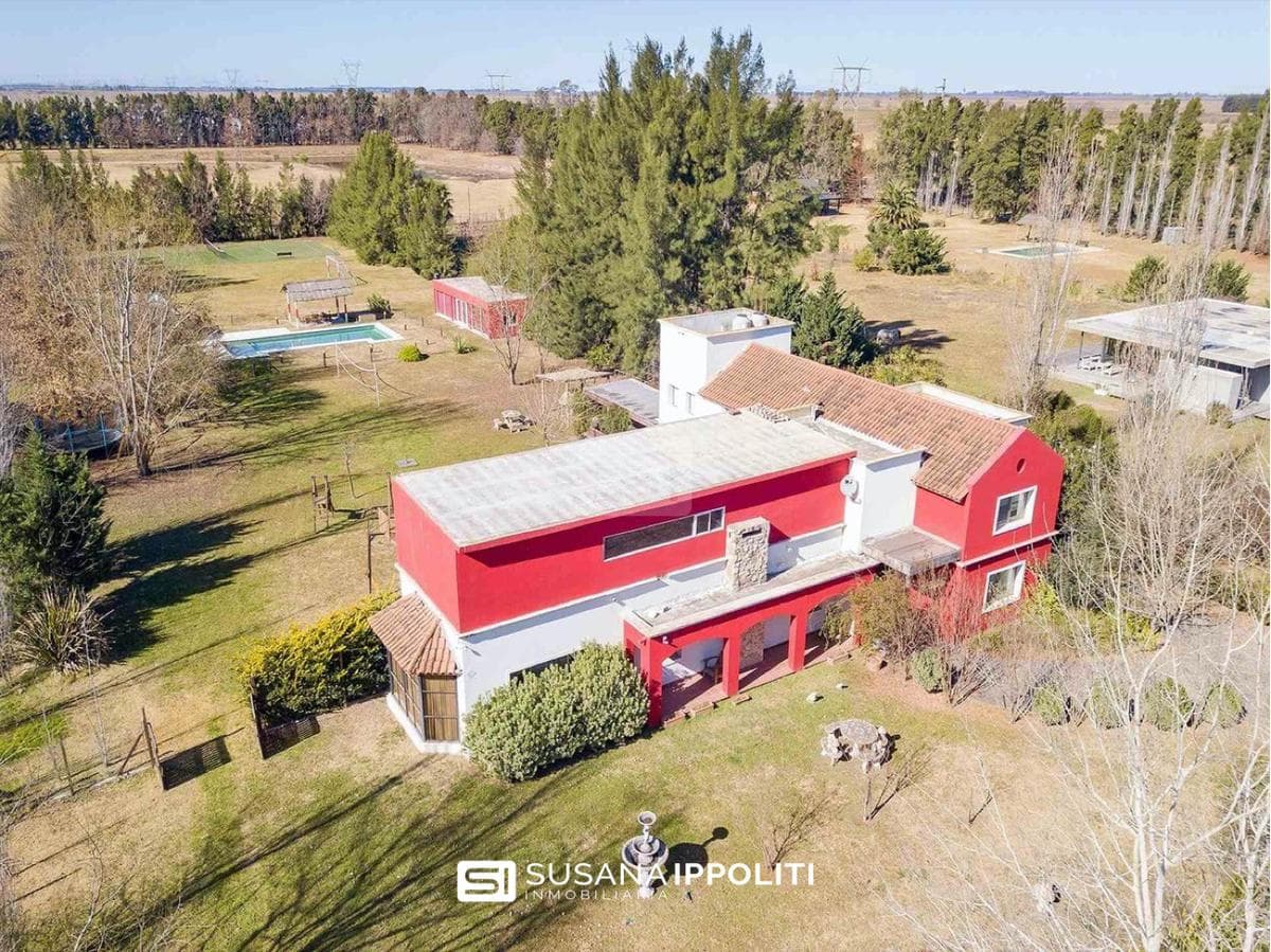 Casa en venta oportunidad real 4 dormitorios barrio Los Raigales Roldan