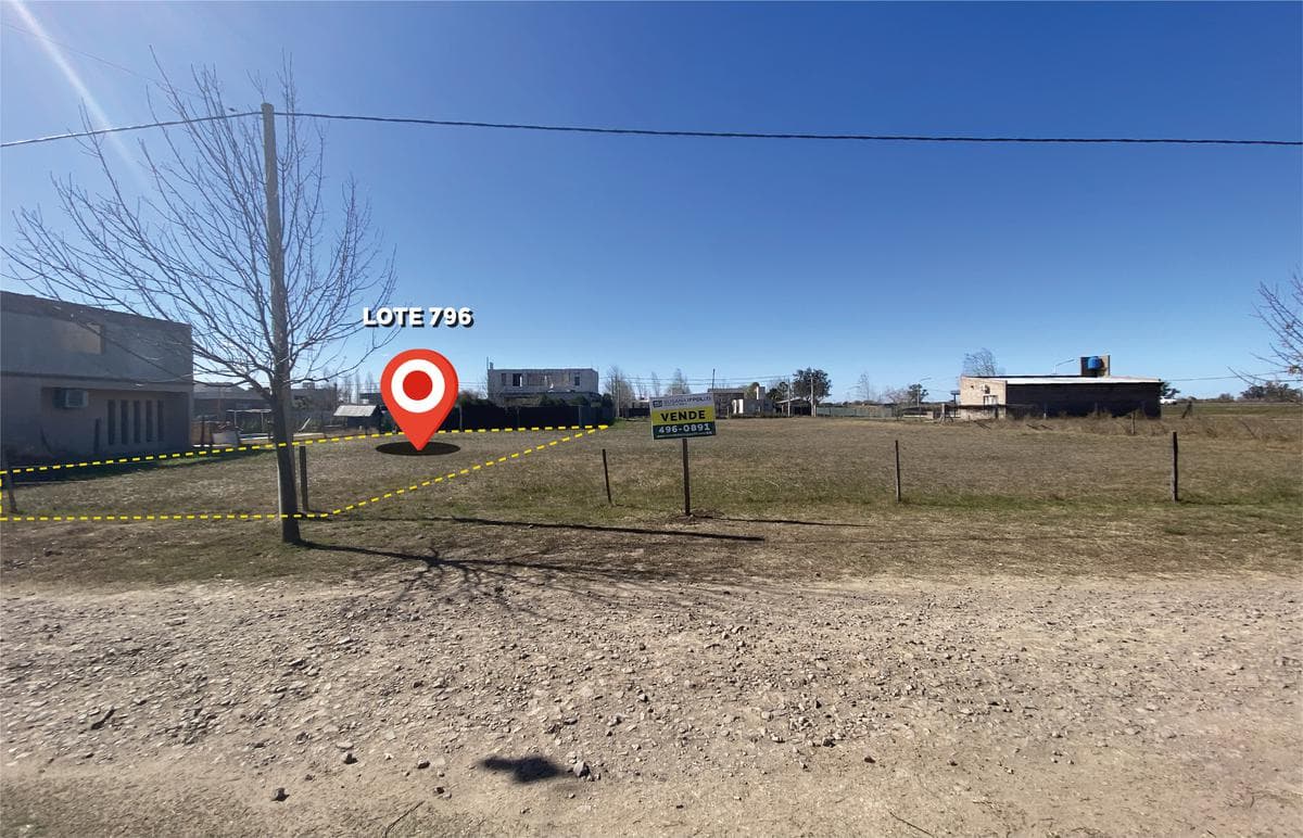 Terreno en venta de 555m2 en Punta Chacra Roldán con servicios