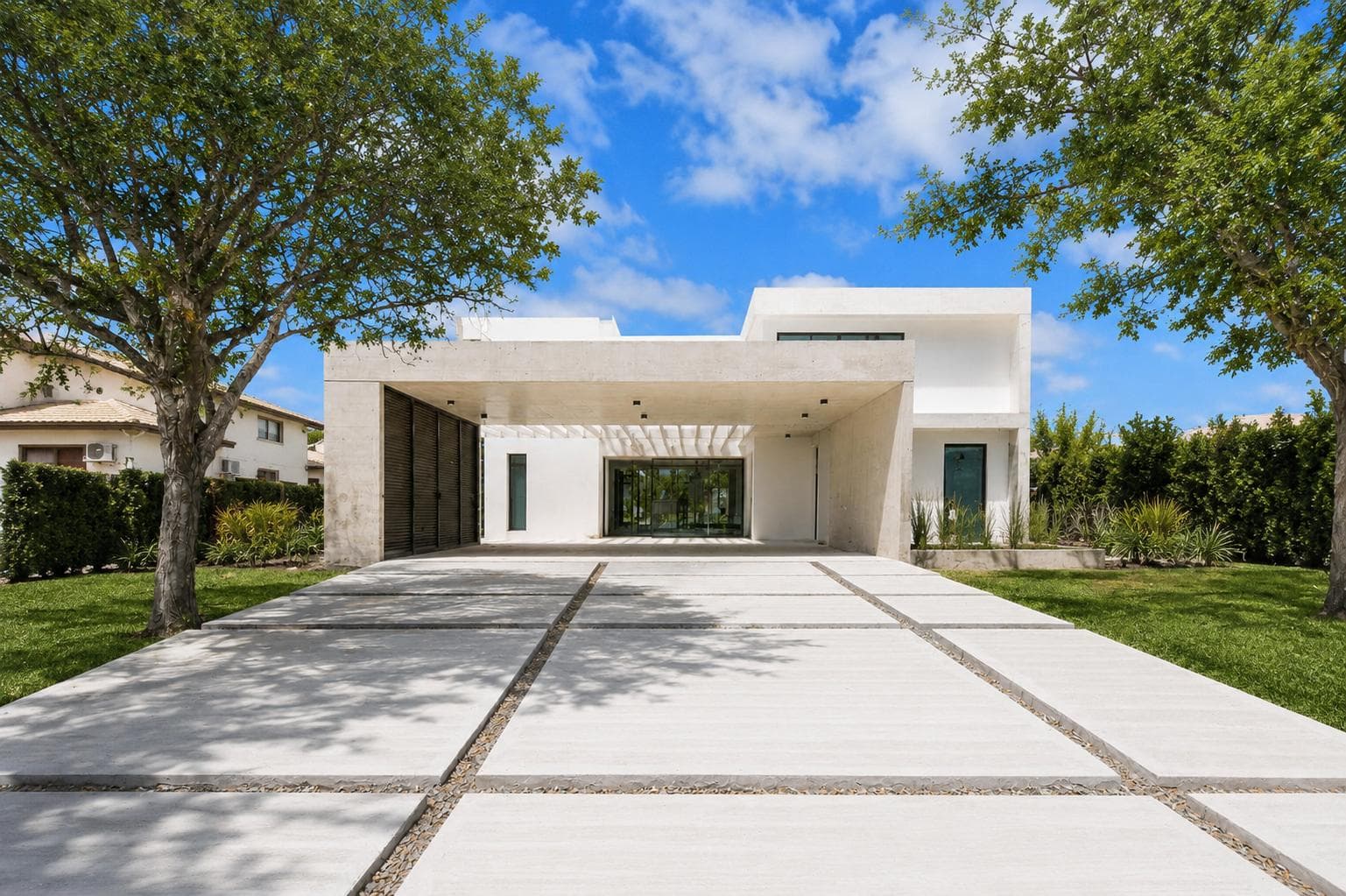 Casa en venta de 4 dormitorios en Kentucky Club de Campo, Funes.