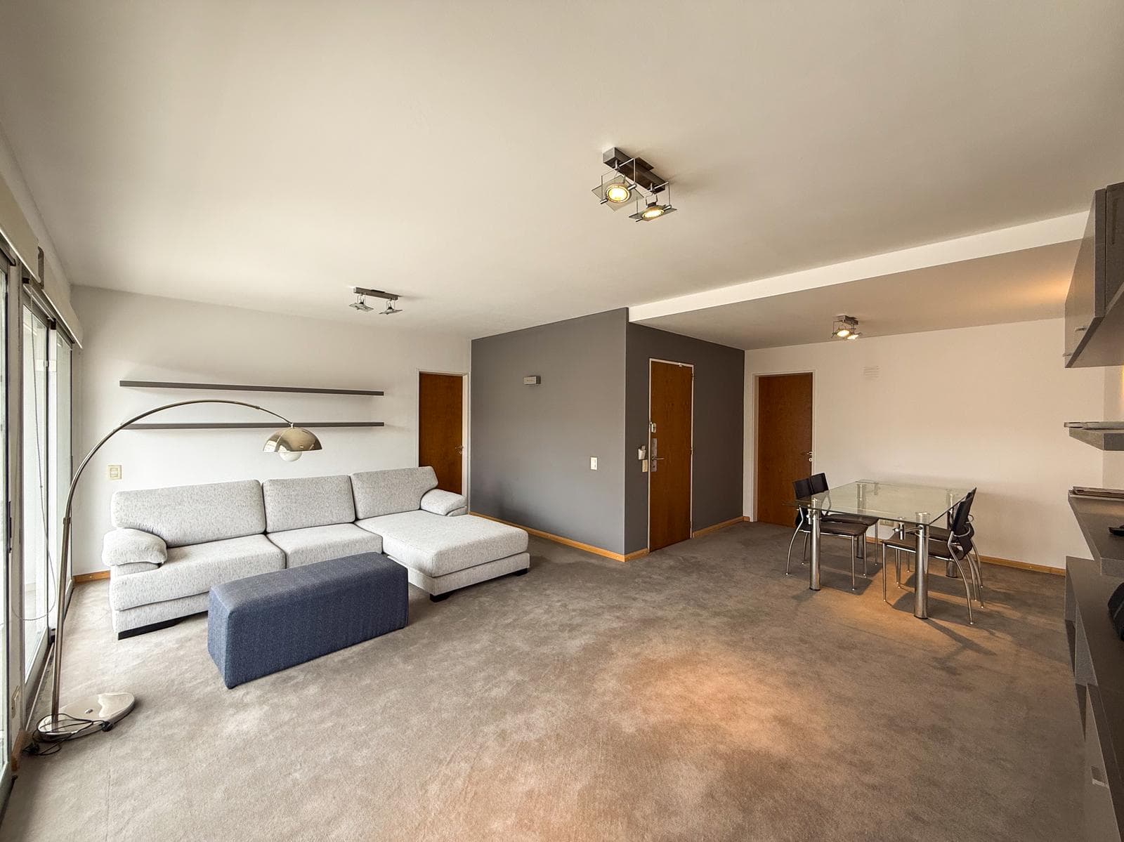 Departamento en venta de 2 dormitorios con 2 cocheras en Rosario