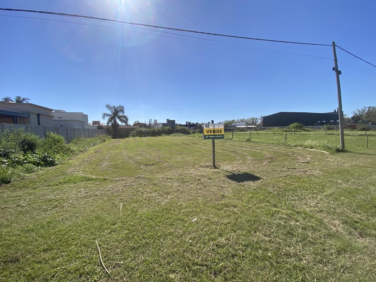 Terreno en venta 740m2 en barrio San Andrés, Roldán